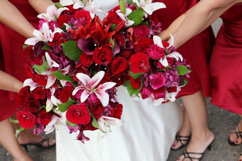Examples of Wedding Bouquets LoveToKnow