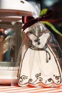 wedding dress cookie
