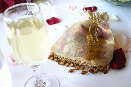 wedding favor bags lovetoknow