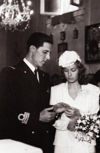 1940s wedding dress