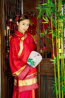chinese wedding traditional dress