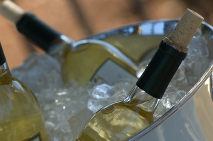 Ideal Chilling Temperature For Pinot Grigio Lovetoknow