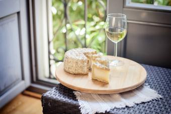 Wine and Cheese Pairing Guide and Chart 