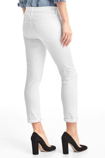 https://cf.ltkcdn.net/womens-fashion/images/slide/209517-462x693-gapjeans.jpg