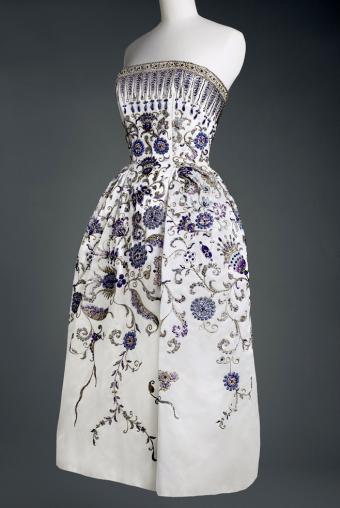 “Palmyre” evening gown by Christian Dior