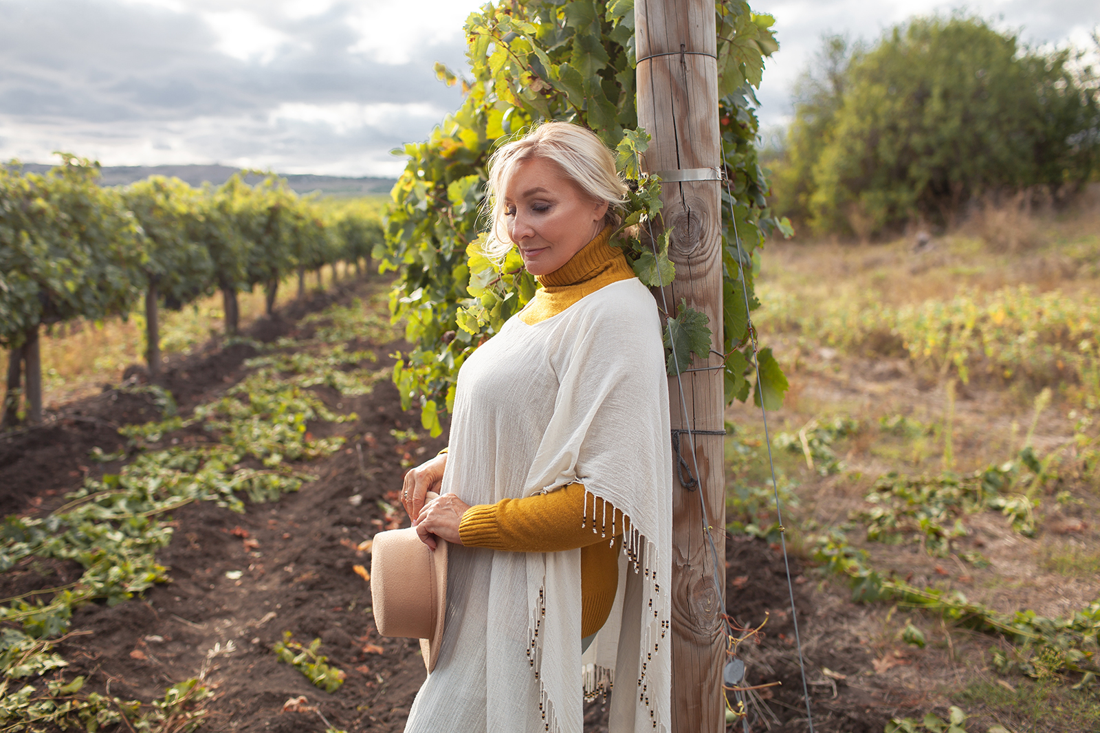 9 Bohemian Styles for Older Women to Slay Year-Round | LoveToKnow 9 Bohemian Styles for Older Women to Slay Year-Round | LoveToKnow