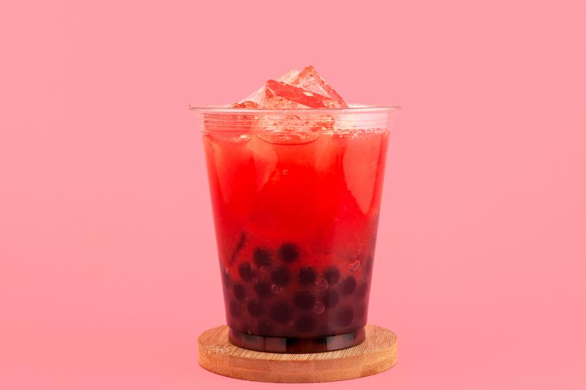 8 Boozy Boba Cocktails With a Pop of Flavor | LoveToKnow