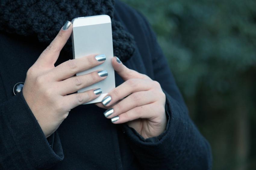 20-fashion-forward-thanksgiving-nail-designs-to-feast-your-eyes-on