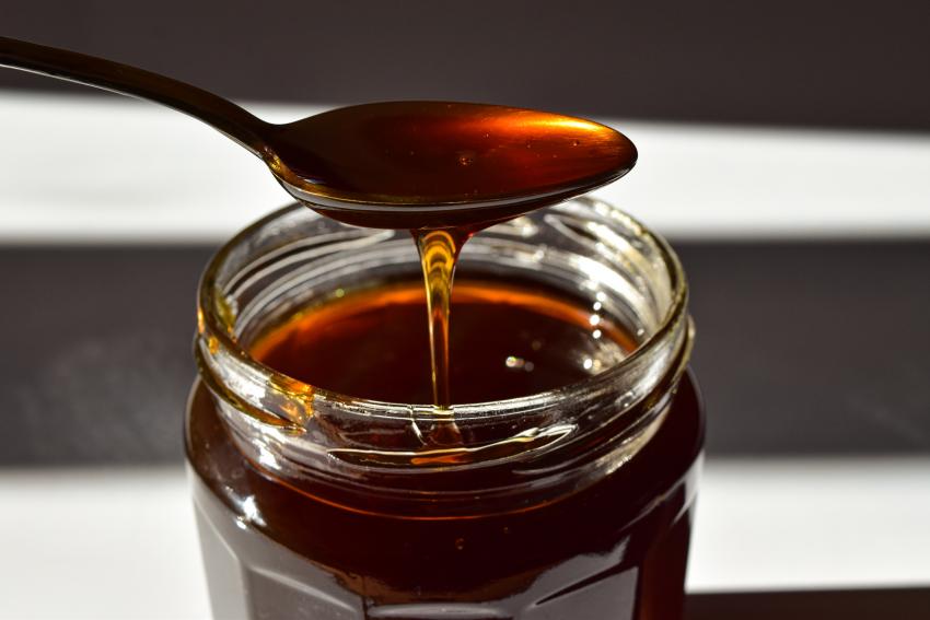 7 Hot Honey Cocktails for Sweet Sizzling Sips LoveToKnow