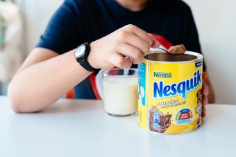 https://cf.ltkcdn.net/www/images/slide/360941-850x566-Nesquik_1703993668.jpg
