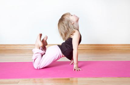 5 free kids yoga videos for fun exercise lovetoknow